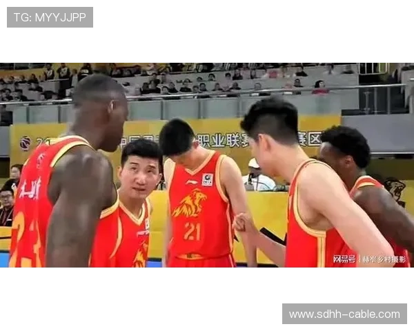 周琦空砍15+19难救主败局